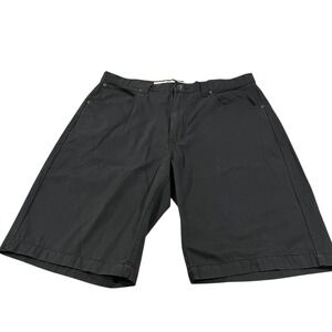 PD&C Black Flat Front Bermuda Shorts Men's Size 36